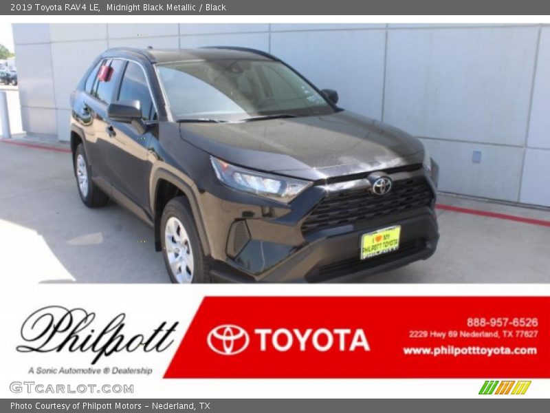 Midnight Black Metallic / Black 2019 Toyota RAV4 LE