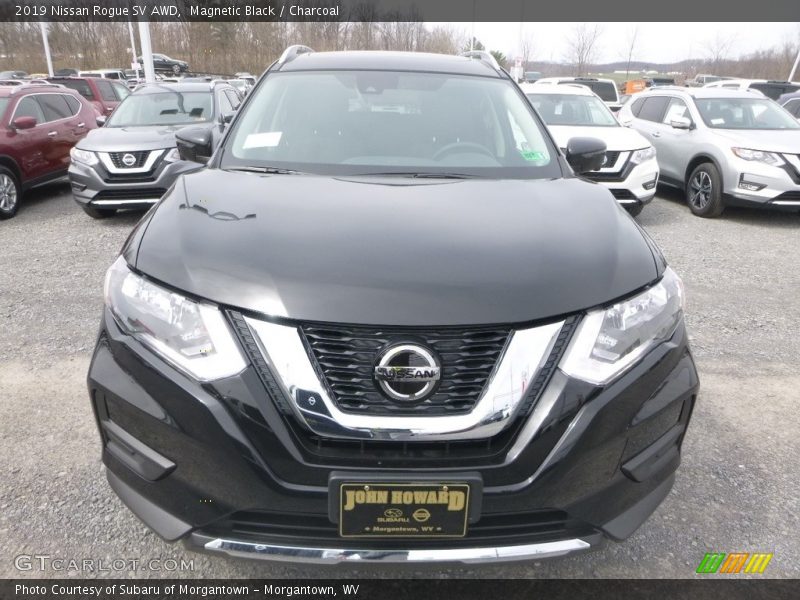 Magnetic Black / Charcoal 2019 Nissan Rogue SV AWD