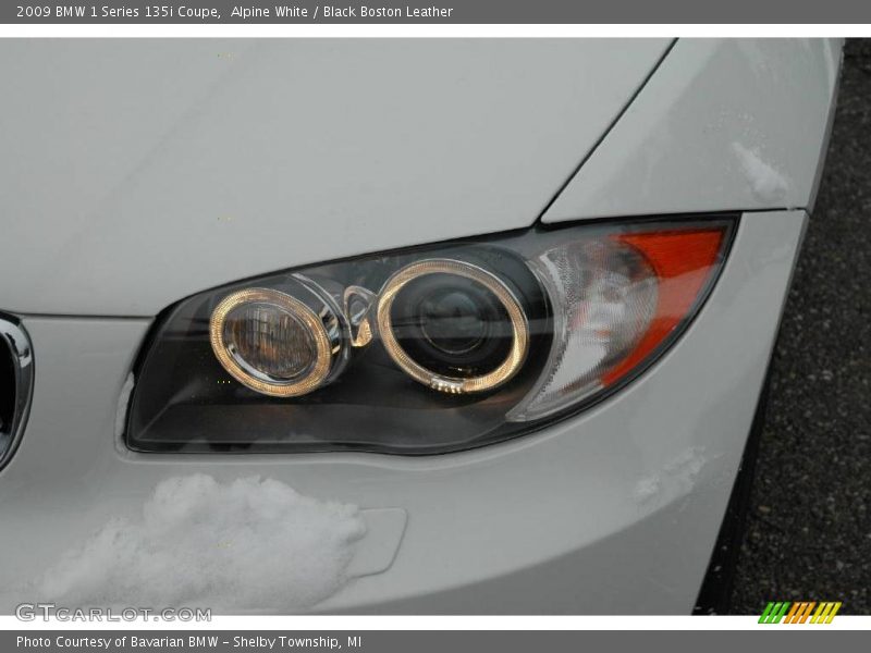 Alpine White / Black Boston Leather 2009 BMW 1 Series 135i Coupe