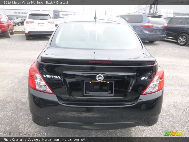 Super Black / Charcoal 2019 Nissan Versa SV