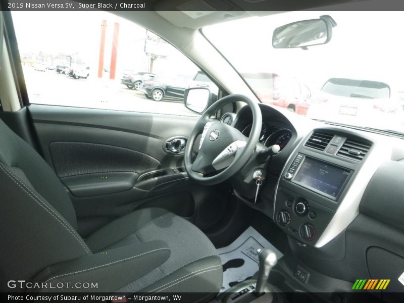 Super Black / Charcoal 2019 Nissan Versa SV