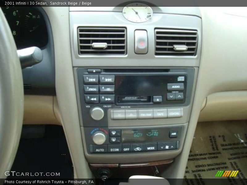Sandrock Beige / Beige 2001 Infiniti I 30 Sedan