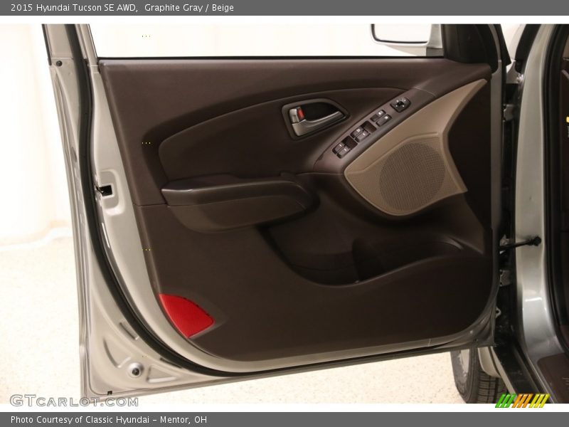 Graphite Gray / Beige 2015 Hyundai Tucson SE AWD