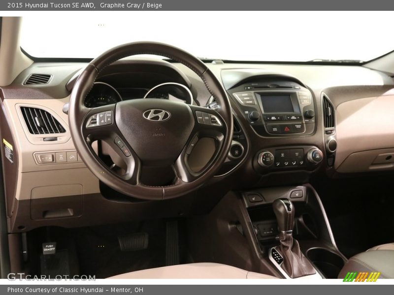 Graphite Gray / Beige 2015 Hyundai Tucson SE AWD