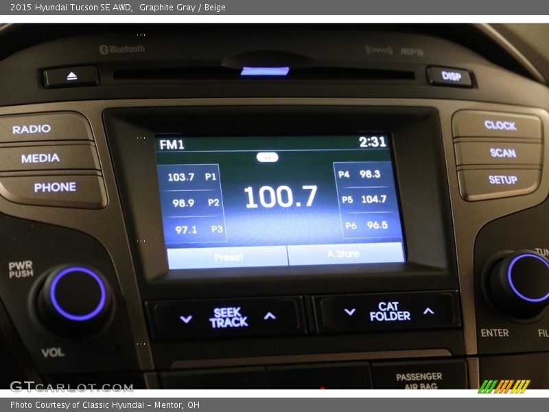 Graphite Gray / Beige 2015 Hyundai Tucson SE AWD