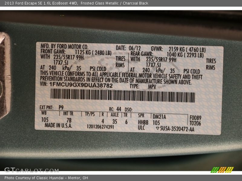 Frosted Glass Metallic / Charcoal Black 2013 Ford Escape SE 1.6L EcoBoost 4WD