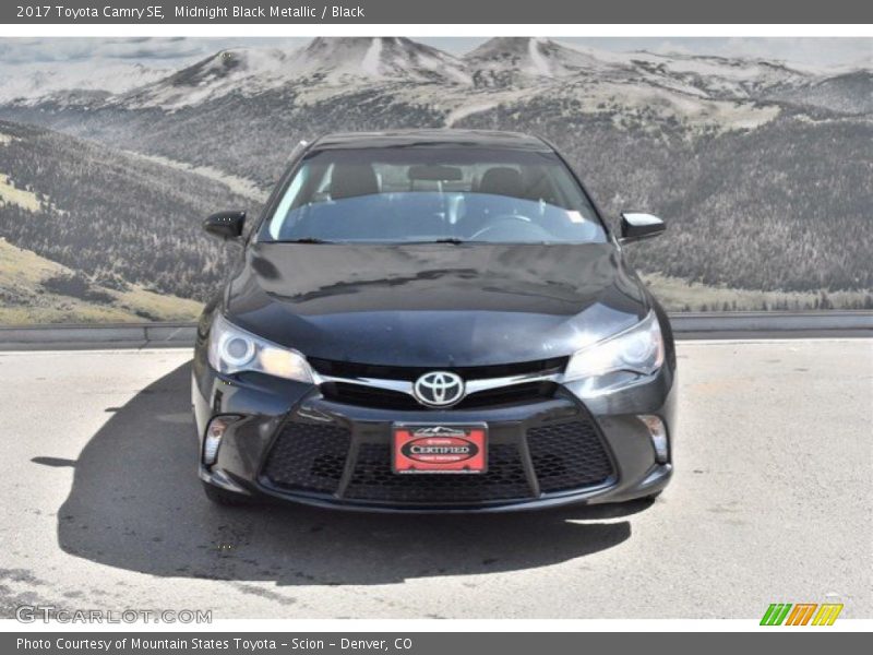 Midnight Black Metallic / Black 2017 Toyota Camry SE