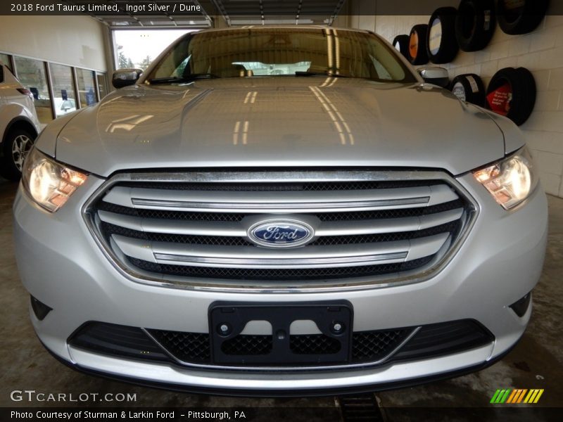 Ingot Silver / Dune 2018 Ford Taurus Limited