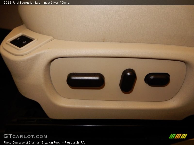Ingot Silver / Dune 2018 Ford Taurus Limited