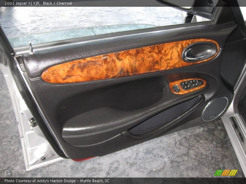 Black / Charcoal 2001 Jaguar XJ XJR