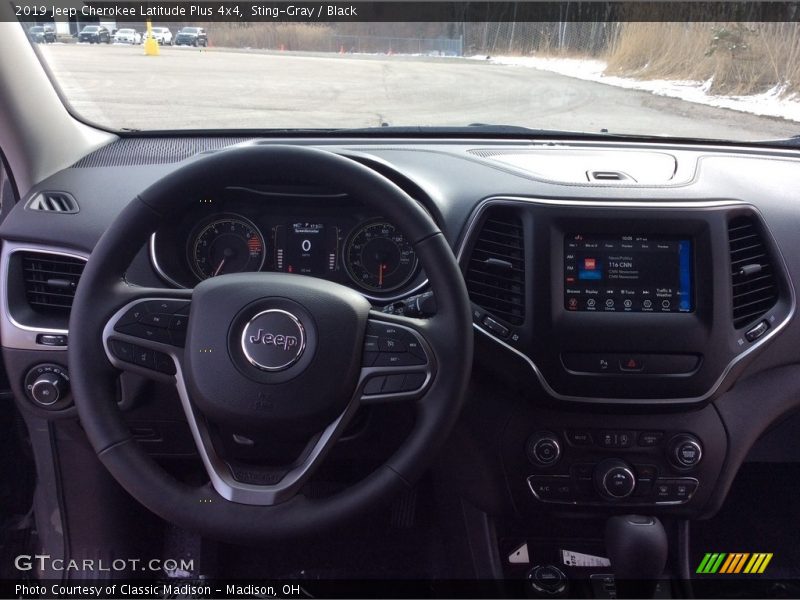 Sting-Gray / Black 2019 Jeep Cherokee Latitude Plus 4x4