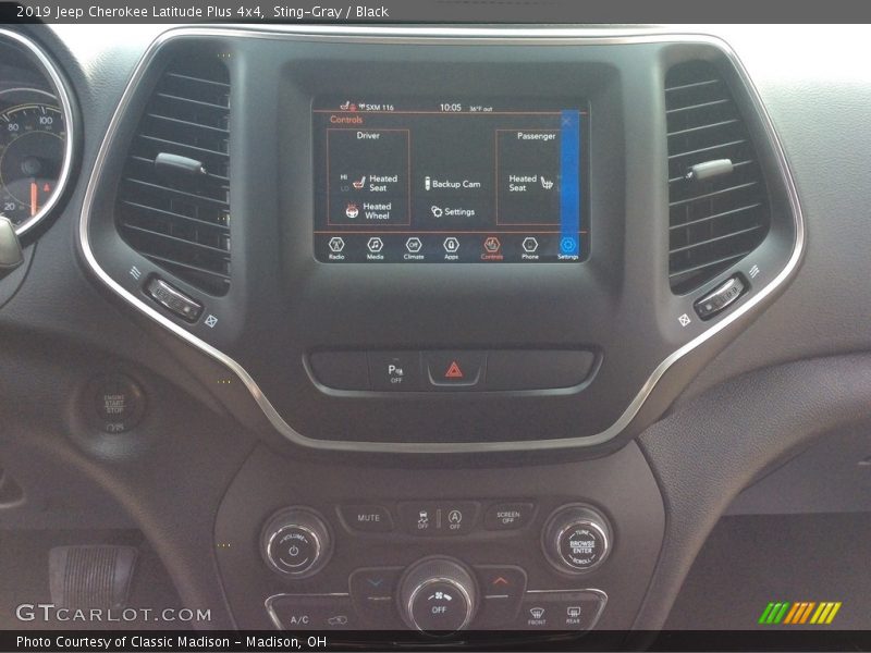Sting-Gray / Black 2019 Jeep Cherokee Latitude Plus 4x4