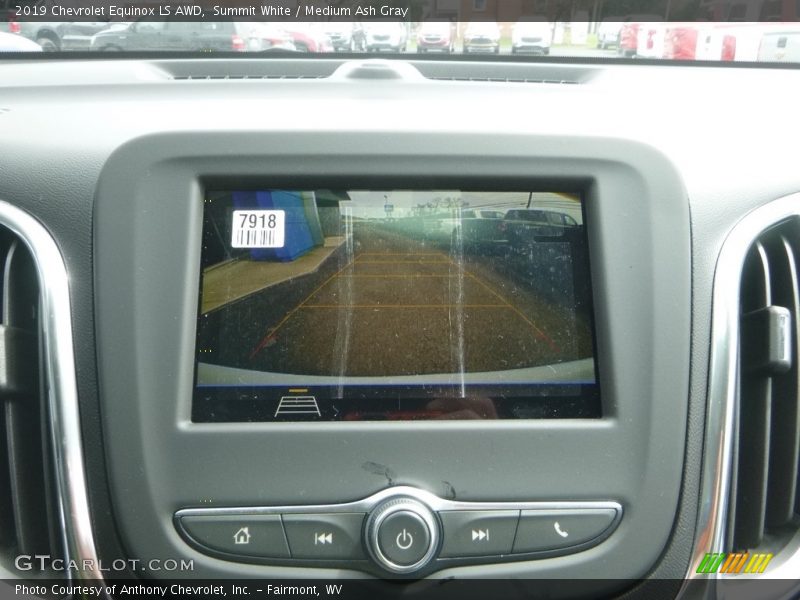 Summit White / Medium Ash Gray 2019 Chevrolet Equinox LS AWD