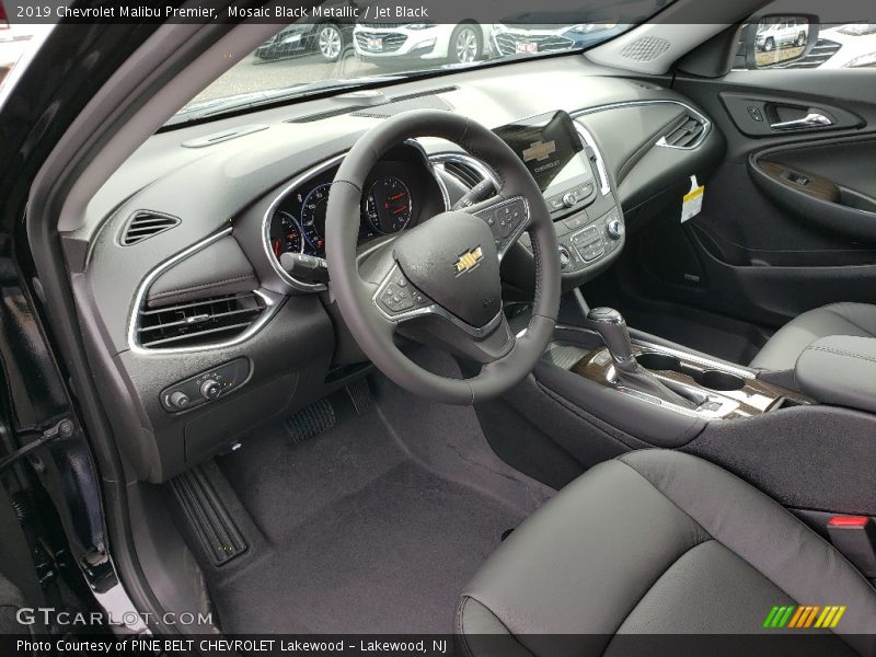 Front Seat of 2019 Malibu Premier