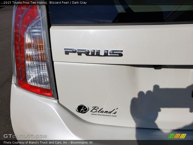 Blizzard Pearl / Dark Gray 2015 Toyota Prius Two Hybrid