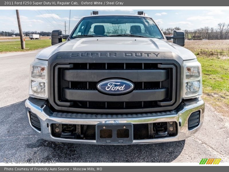 Oxford White / Steel Gray 2011 Ford F250 Super Duty XL Regular Cab