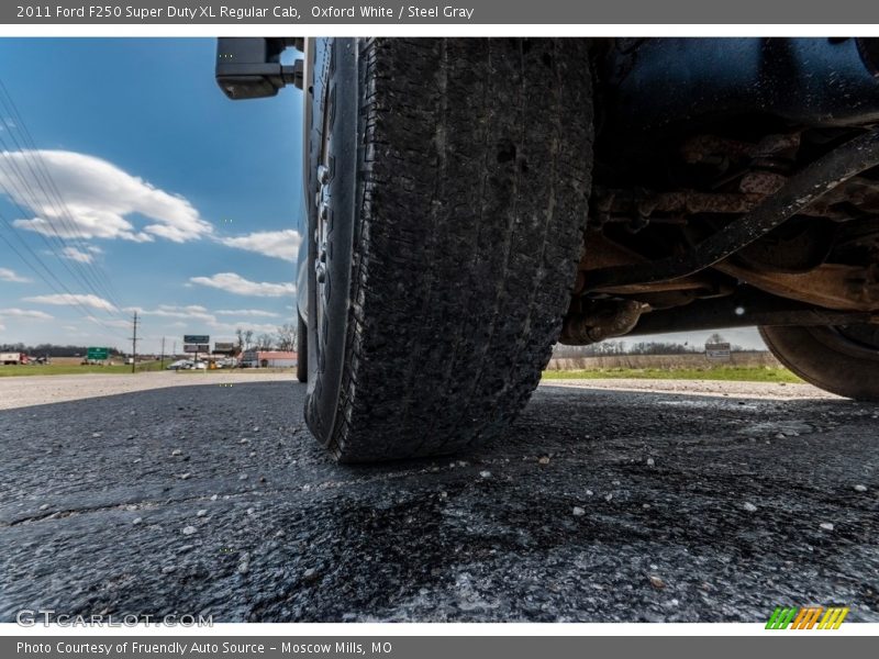 Oxford White / Steel Gray 2011 Ford F250 Super Duty XL Regular Cab