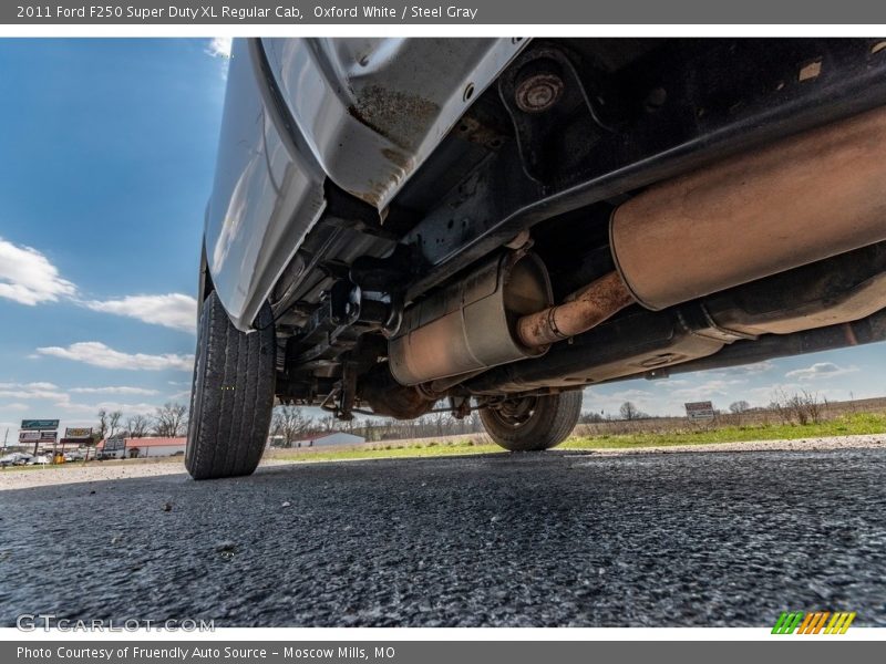Oxford White / Steel Gray 2011 Ford F250 Super Duty XL Regular Cab
