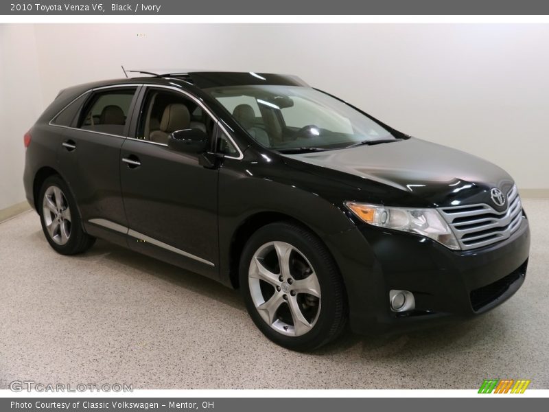 Black / Ivory 2010 Toyota Venza V6