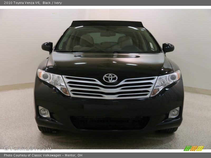 Black / Ivory 2010 Toyota Venza V6