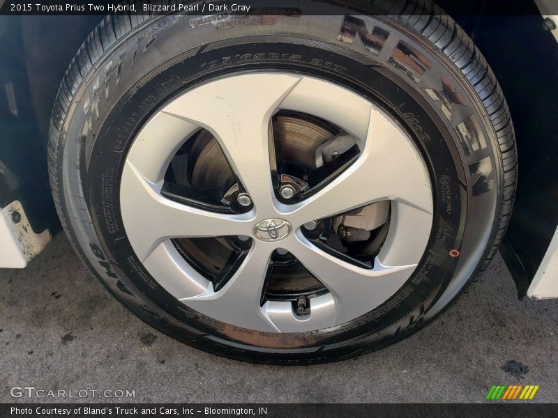 Blizzard Pearl / Dark Gray 2015 Toyota Prius Two Hybrid