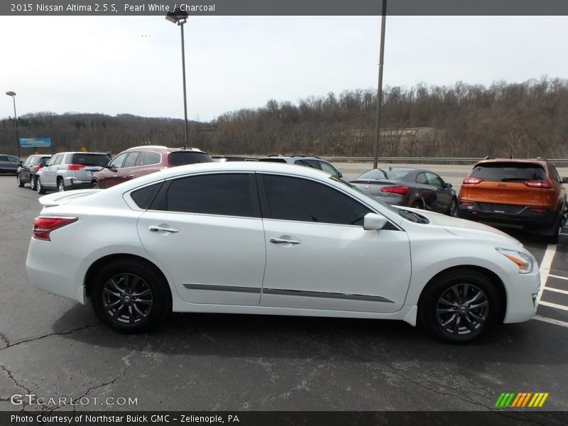 Pearl White / Charcoal 2015 Nissan Altima 2.5 S