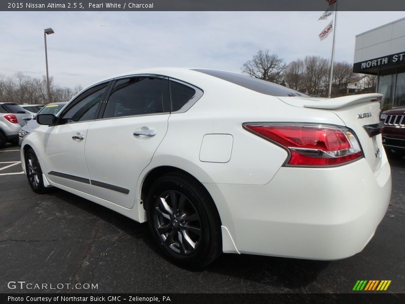 Pearl White / Charcoal 2015 Nissan Altima 2.5 S