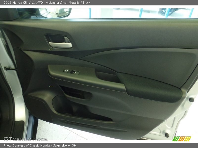 Alabaster Silver Metallic / Black 2016 Honda CR-V LX AWD