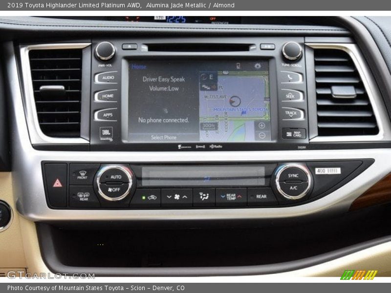 Alumina Jade Metallic / Almond 2019 Toyota Highlander Limited Platinum AWD