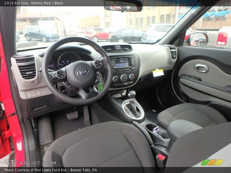 Inferno Red / Black 2019 Kia Soul