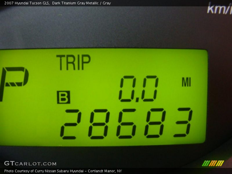 Dark Titanium Gray Metallic / Gray 2007 Hyundai Tucson GLS