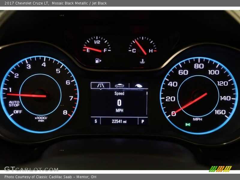 Mosaic Black Metallic / Jet Black 2017 Chevrolet Cruze LT