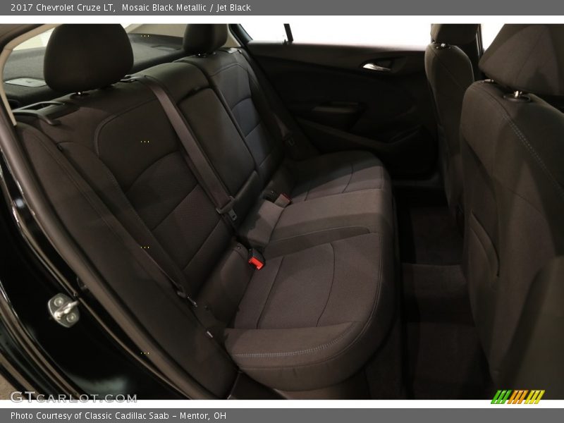 Mosaic Black Metallic / Jet Black 2017 Chevrolet Cruze LT