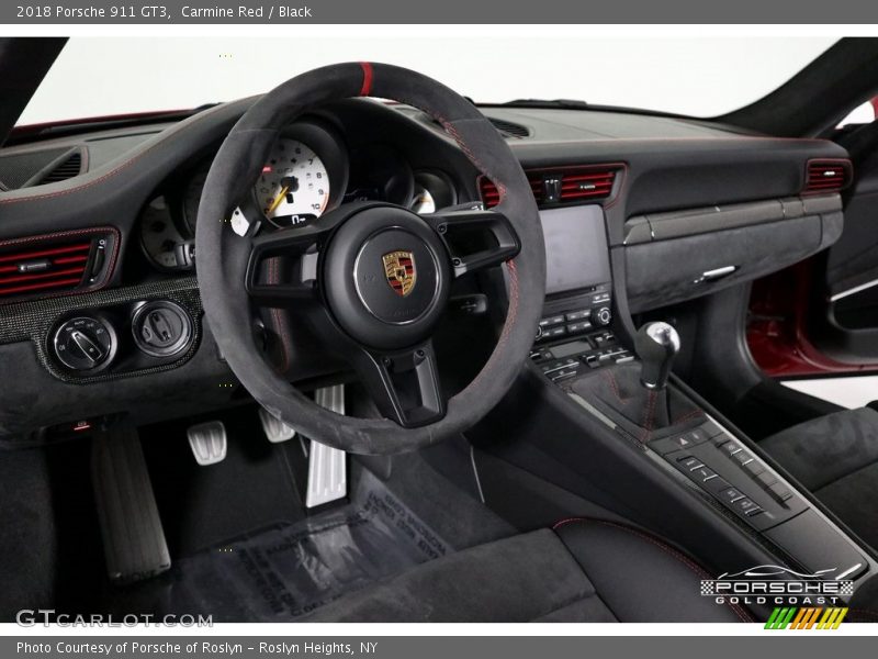 Dashboard of 2018 911 GT3