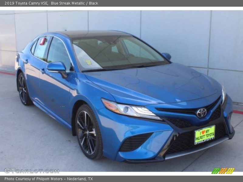 Blue Streak Metallic / Black 2019 Toyota Camry XSE
