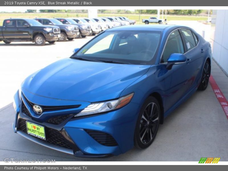 Blue Streak Metallic / Black 2019 Toyota Camry XSE