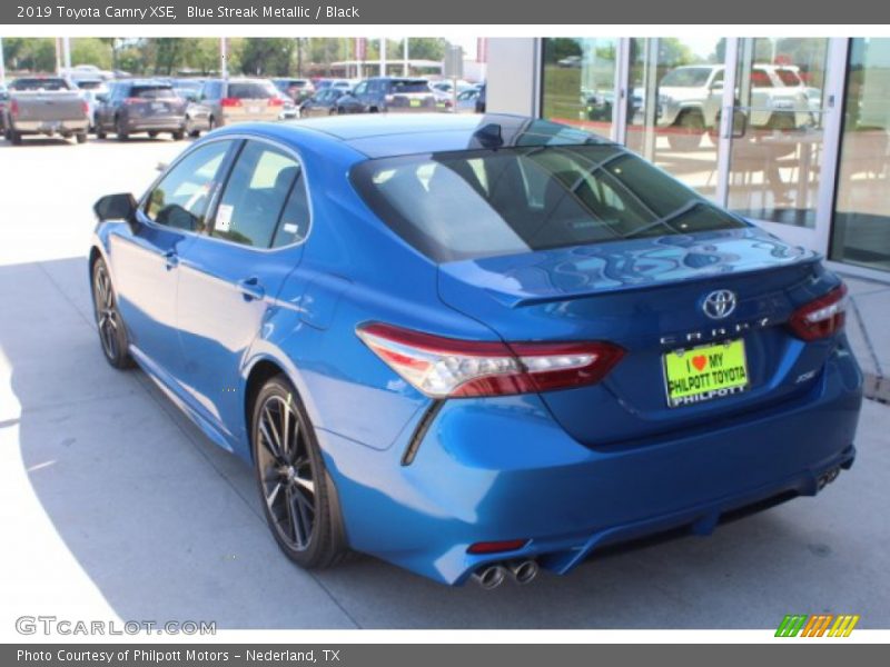 Blue Streak Metallic / Black 2019 Toyota Camry XSE