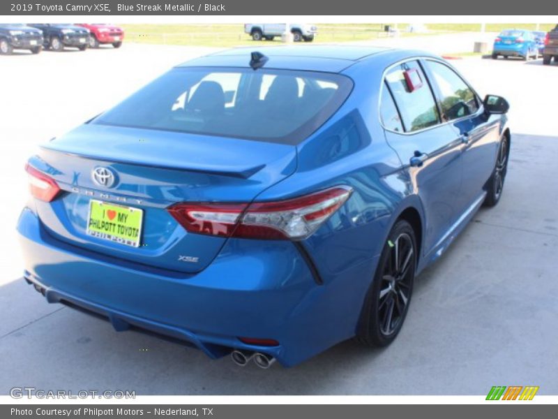 Blue Streak Metallic / Black 2019 Toyota Camry XSE