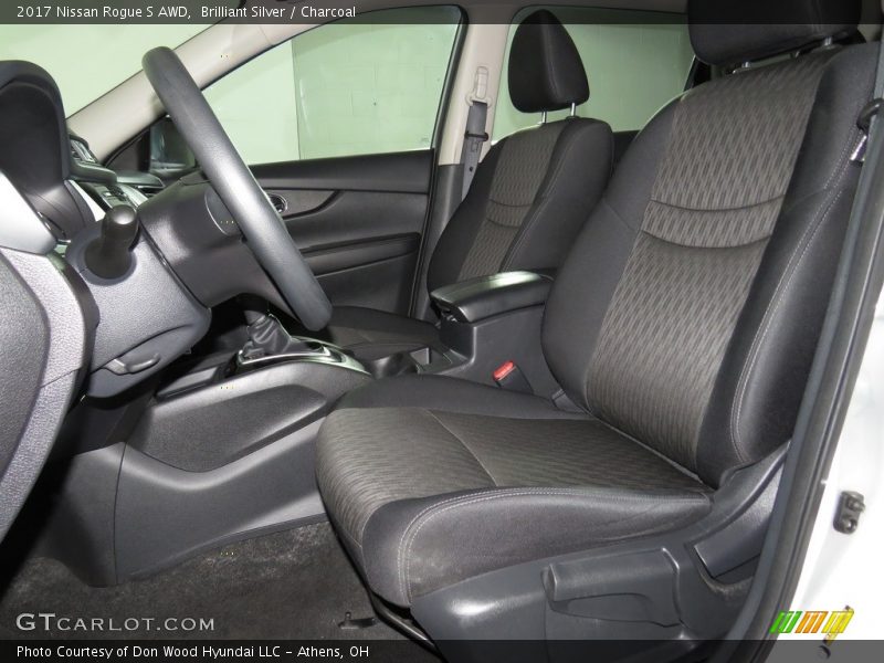 Brilliant Silver / Charcoal 2017 Nissan Rogue S AWD