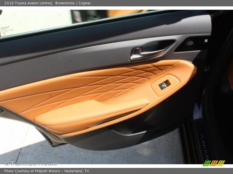 Brownstone / Cognac 2019 Toyota Avalon Limited
