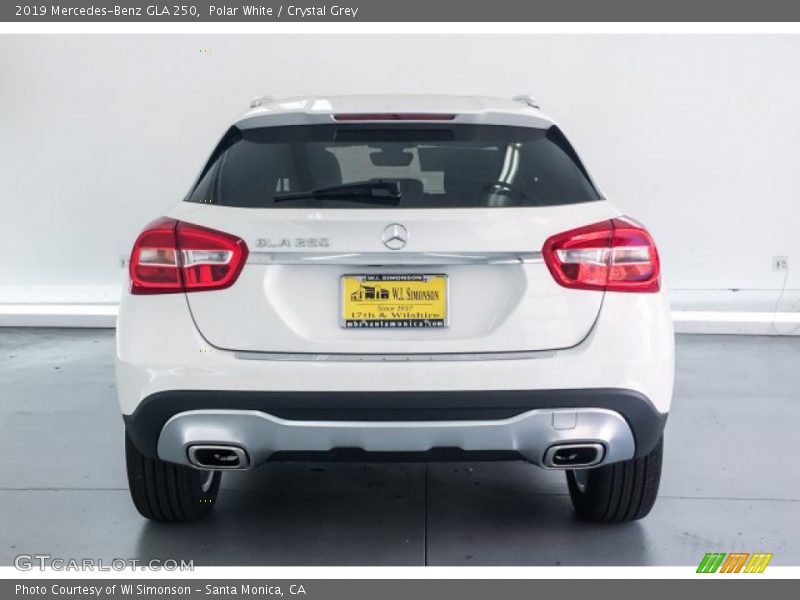 Polar White / Crystal Grey 2019 Mercedes-Benz GLA 250