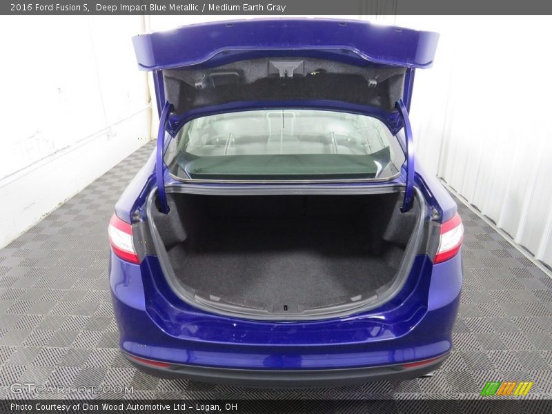 Deep Impact Blue Metallic / Medium Earth Gray 2016 Ford Fusion S