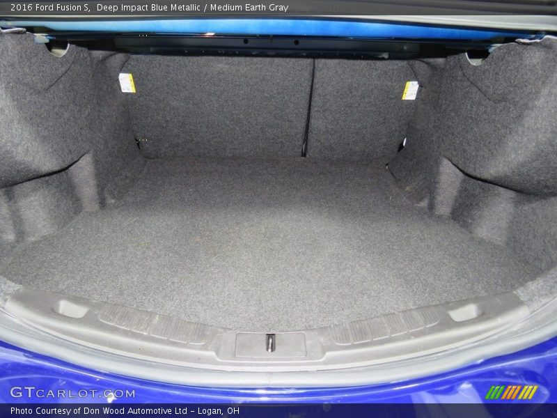 Deep Impact Blue Metallic / Medium Earth Gray 2016 Ford Fusion S