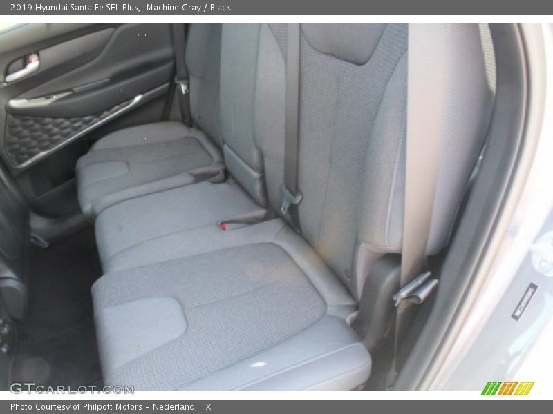 Machine Gray / Black 2019 Hyundai Santa Fe SEL Plus