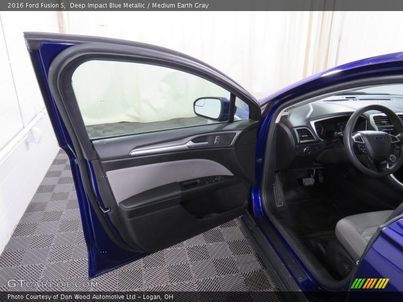 Deep Impact Blue Metallic / Medium Earth Gray 2016 Ford Fusion S