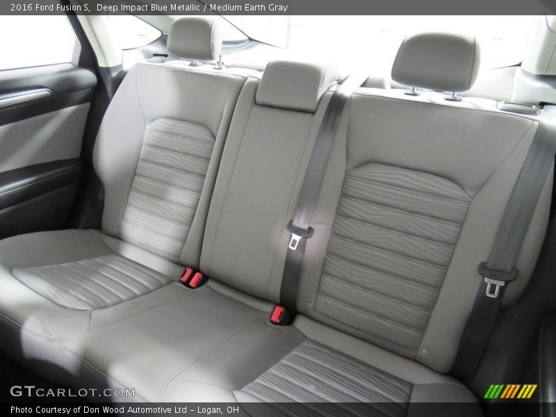 Deep Impact Blue Metallic / Medium Earth Gray 2016 Ford Fusion S