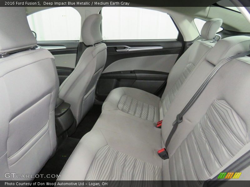 Deep Impact Blue Metallic / Medium Earth Gray 2016 Ford Fusion S
