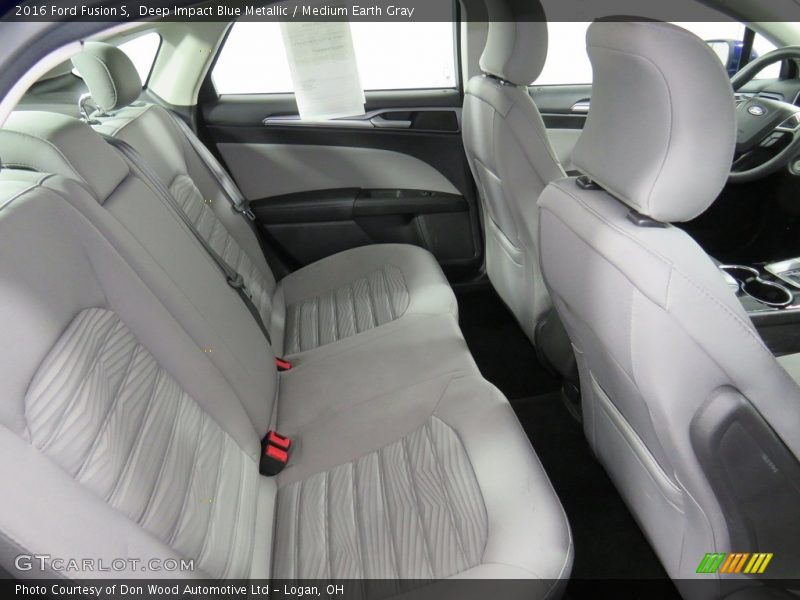 Deep Impact Blue Metallic / Medium Earth Gray 2016 Ford Fusion S