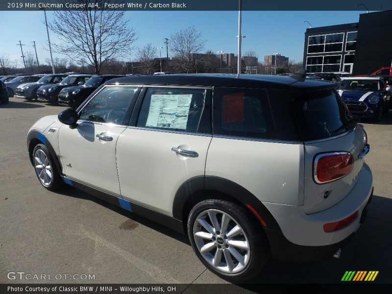 Pepper White / Carbon Black 2019 Mini Clubman Cooper All4