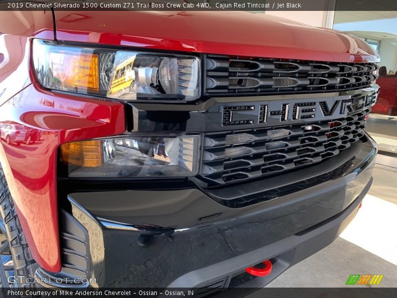 Cajun Red Tintcoat / Jet Black 2019 Chevrolet Silverado 1500 Custom Z71 Trail Boss Crew Cab 4WD